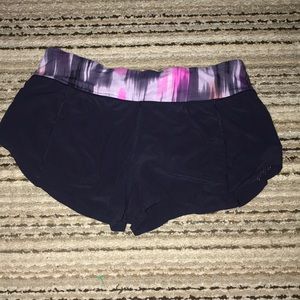 Lulu Lemon speed run shorts size 4/6